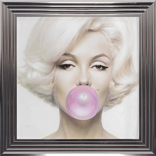Marilyn Monroe Blowing Bubblegum Framed Wall Art